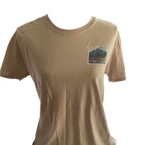 National Geographic “Further” Graphic T Shirt Nature Mountain Print M